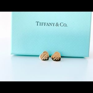 Return to Tiffany Heart Tag Earrings